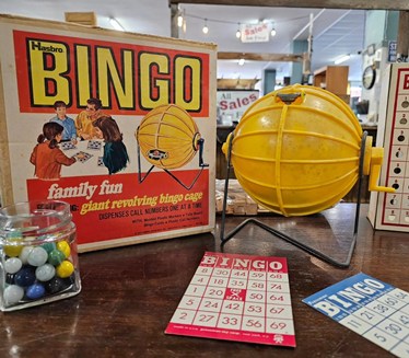 vintage bingo set